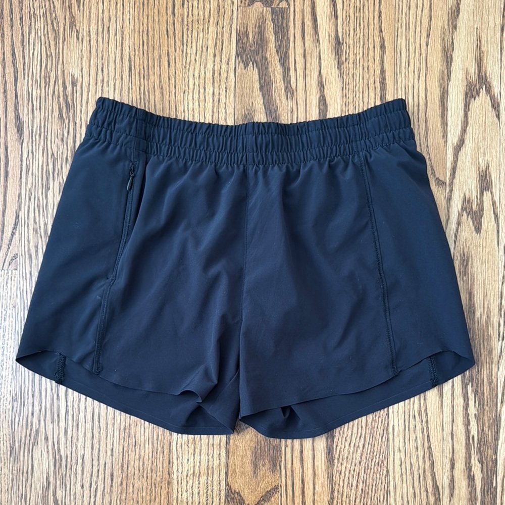Athleta Girl Black Heart the Hustle Athletic Shorts